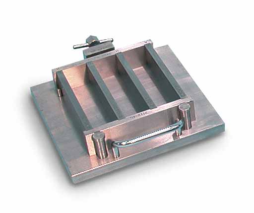 THREE GANG MOULD FOR PRISMS 40,1x40x160 mm, ITALCEMENTI MODEL